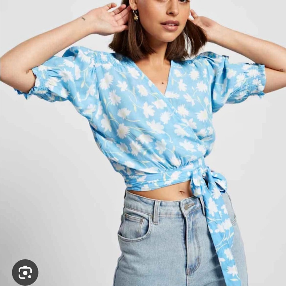 Faithfull the Brand Blue Crop Tie Front Blouse